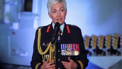 تعيين-أول-امرأة-لقيادة-الجيش-الكندي