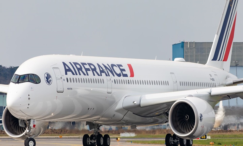 “airfrance”-تعلّق-رحلاتها-إلى-بيروت-وتل-أبيب